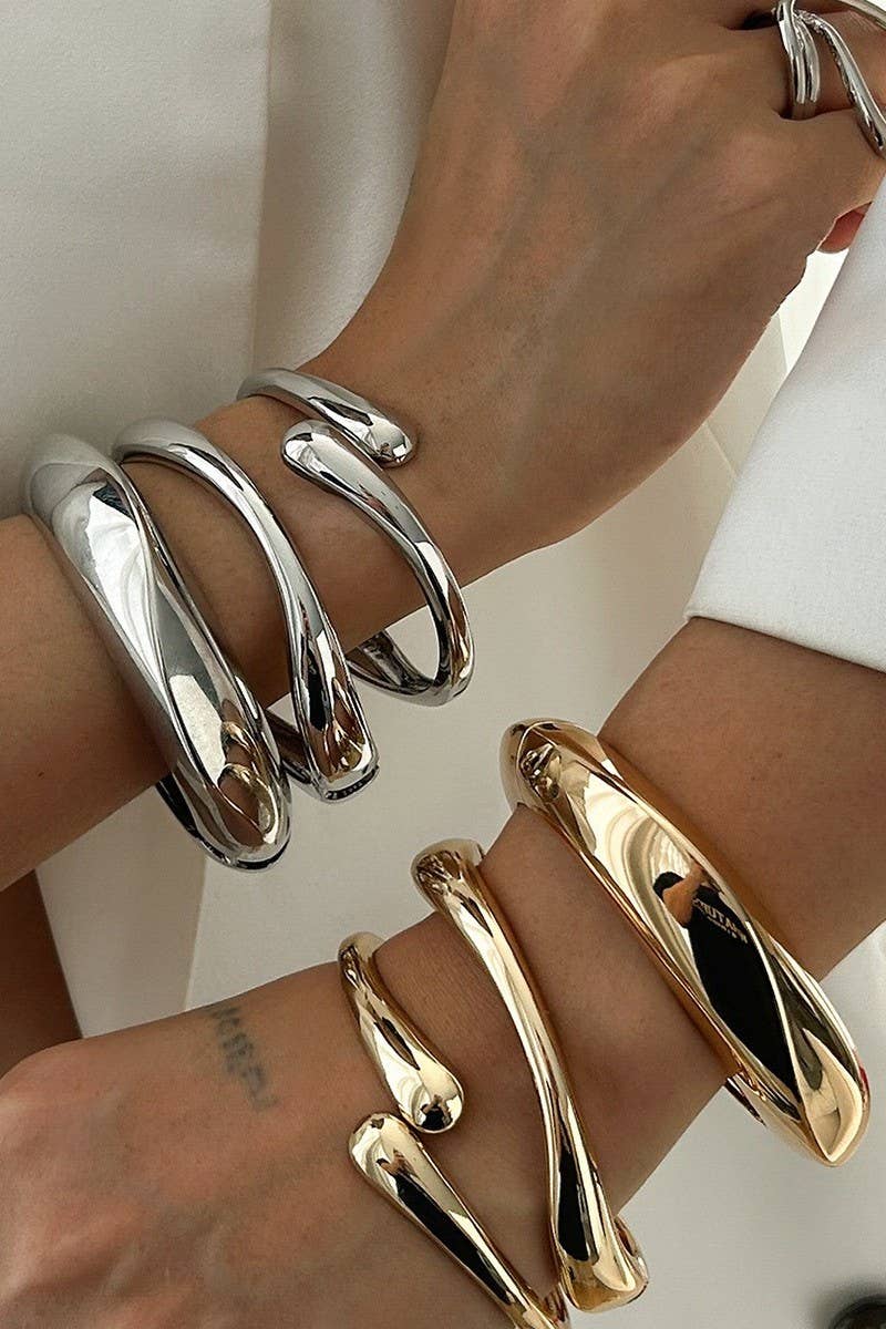 TEARDROP SHAPE CUFF BANGLE