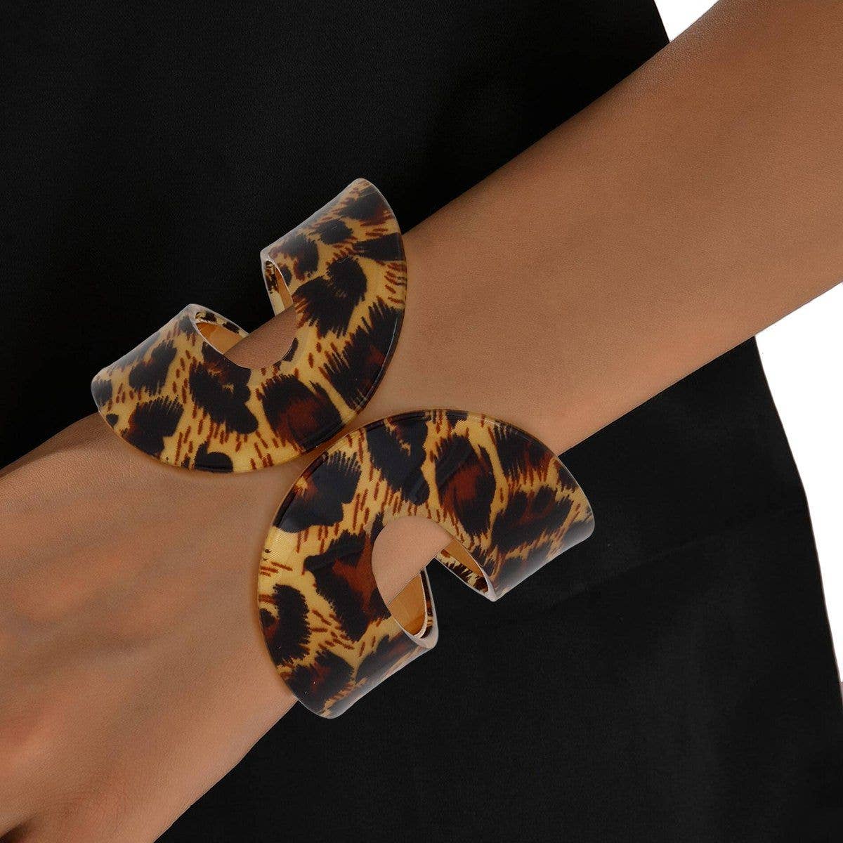 Cuff Wild Tribal Leopard Print Loop Bracelet